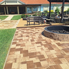 Top-Quality-Brick-Paver-Restoration-Clean-and-Vibrant 1